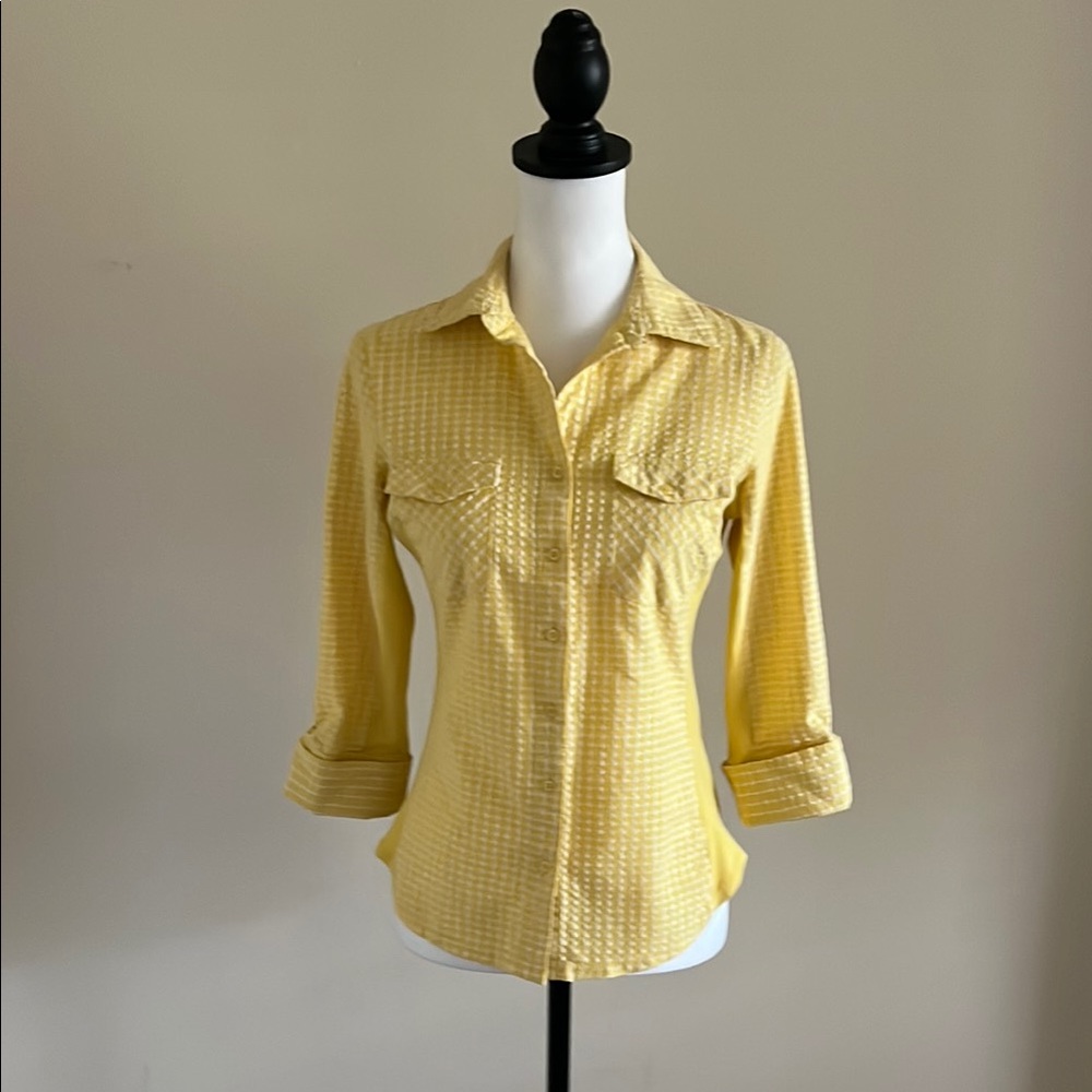 Hope & Harlow, Yellow Fitted Button Down Shirt, Size S - Picture 9 of 9